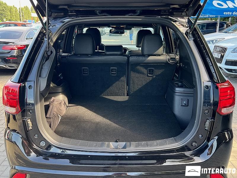 2019 Mitsubishi Outlander — Miniatură 21