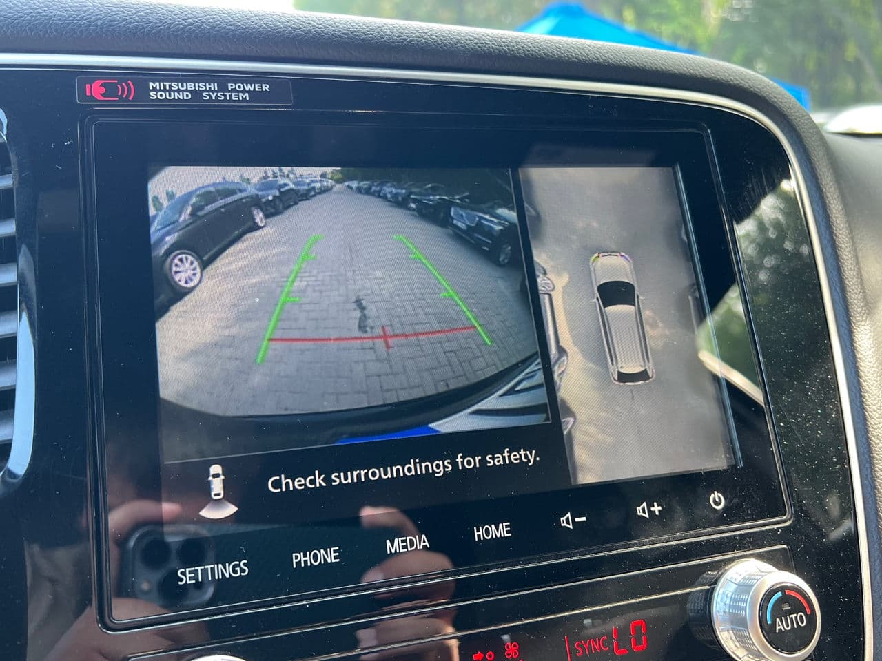 2019 Mitsubishi Outlander — Miniatură 13
