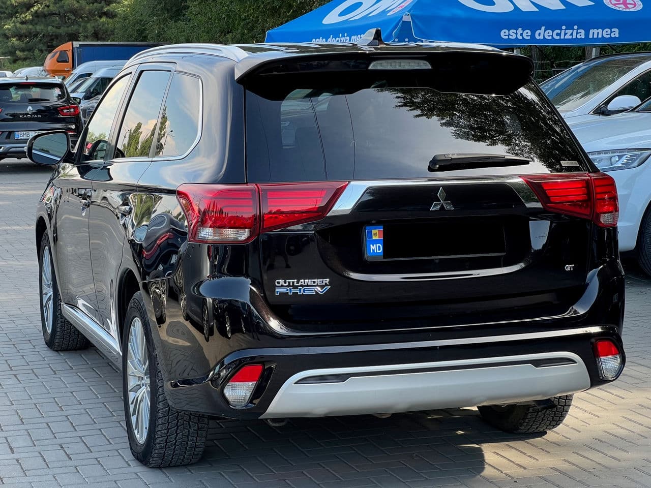 2019 Mitsubishi Outlander — Miniatură 4
