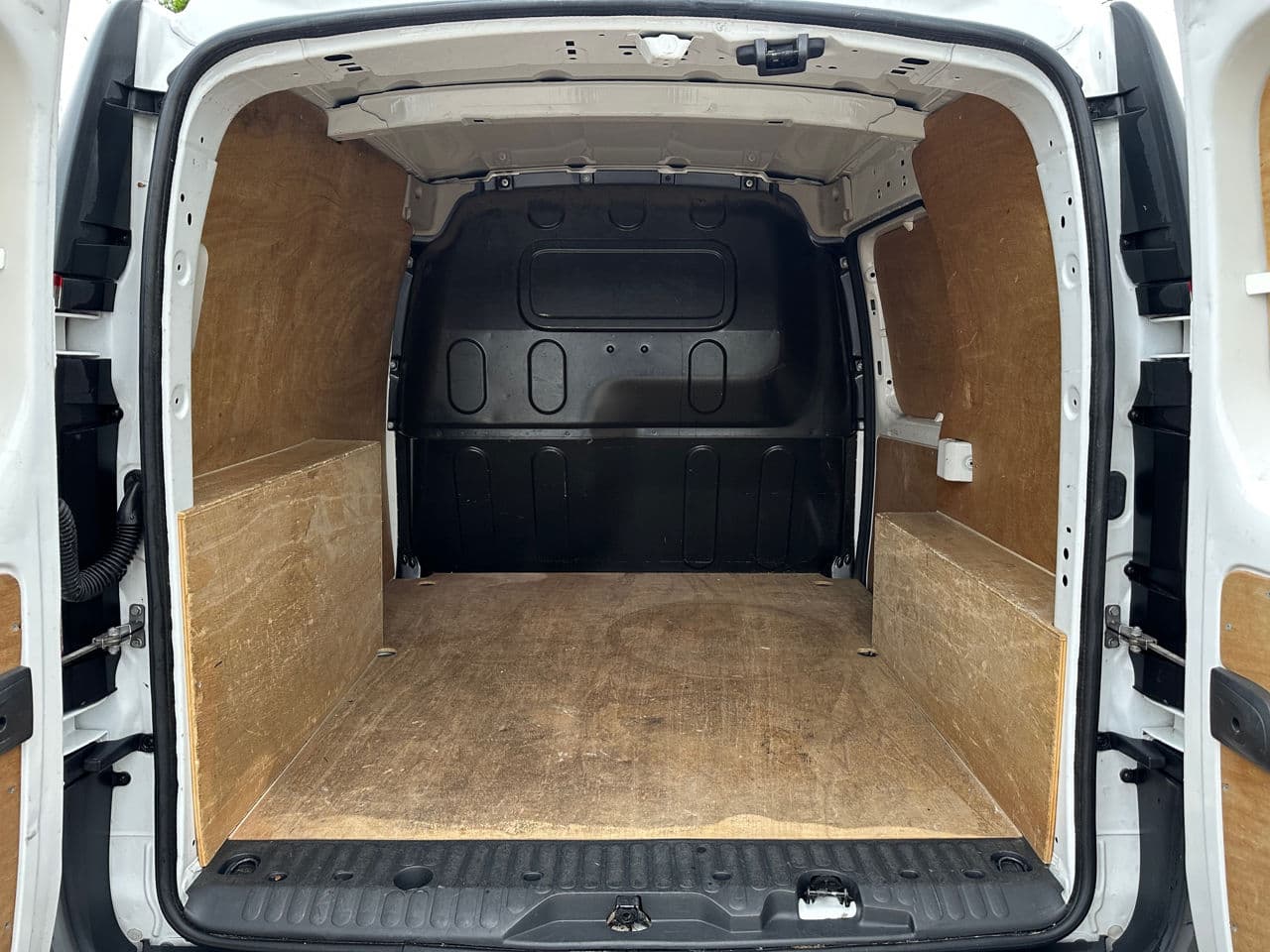 Renault Kangoo 2019 — Миниатюра 15