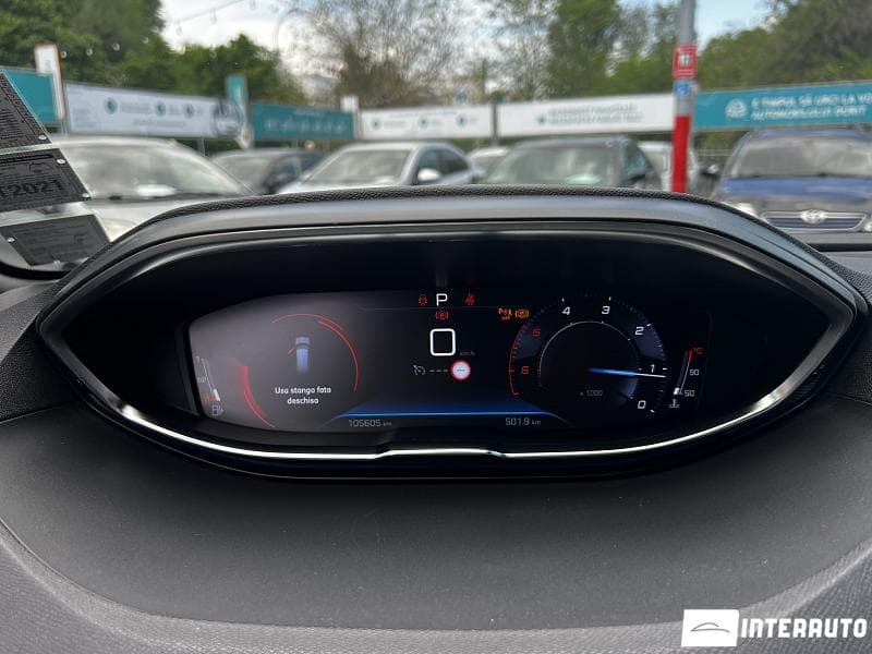2019 Peugeot 5008 — Miniatură 9