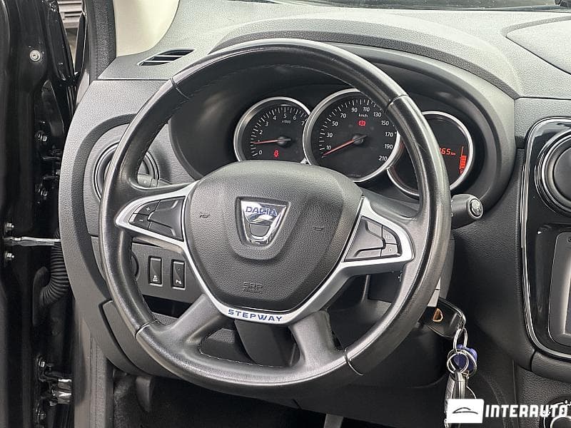 2017 Dacia Lodgy Stepway — Miniatură 7
