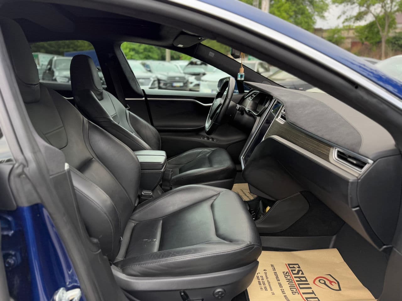 2016 Tesla Model S — Miniatură 17