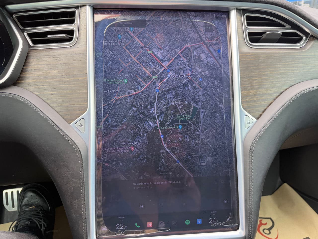 2016 Tesla Model S — Miniatură 12