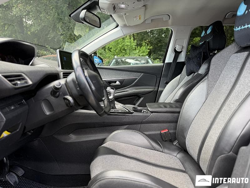 2018 Peugeot 3008 — Miniatură 10