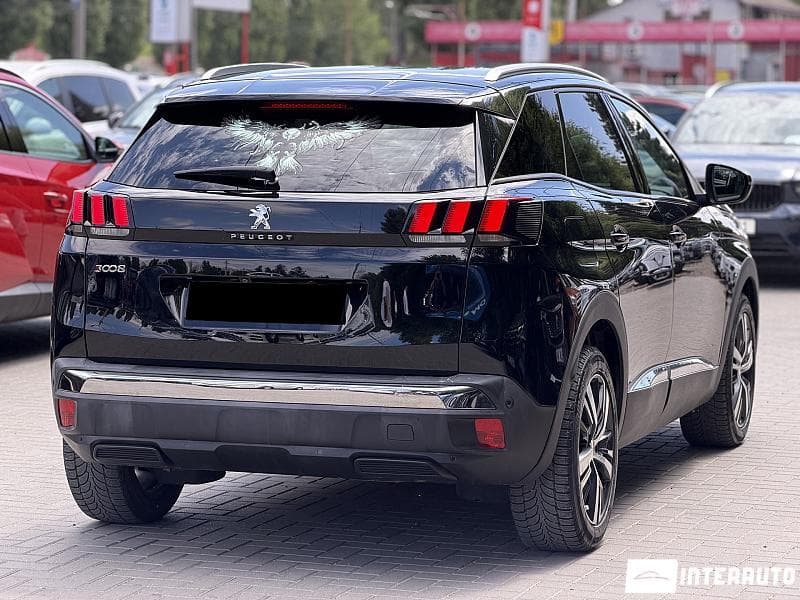 2018 Peugeot 3008 — Miniatură 4