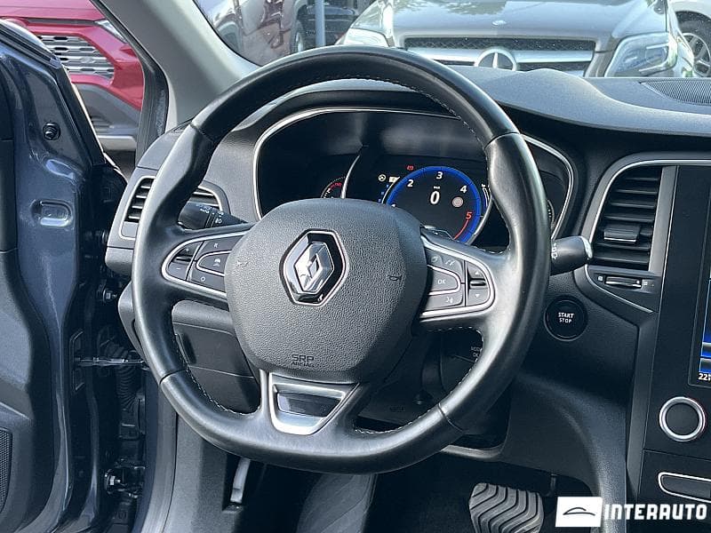 2017 Renault Megane — Miniatură 7