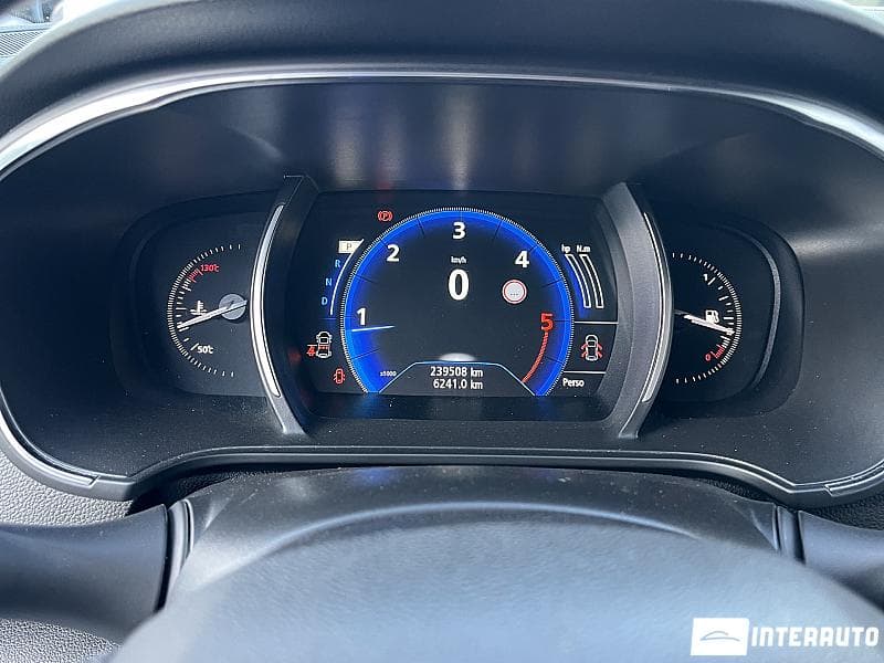 2017 Renault Megane — Miniatură 9
