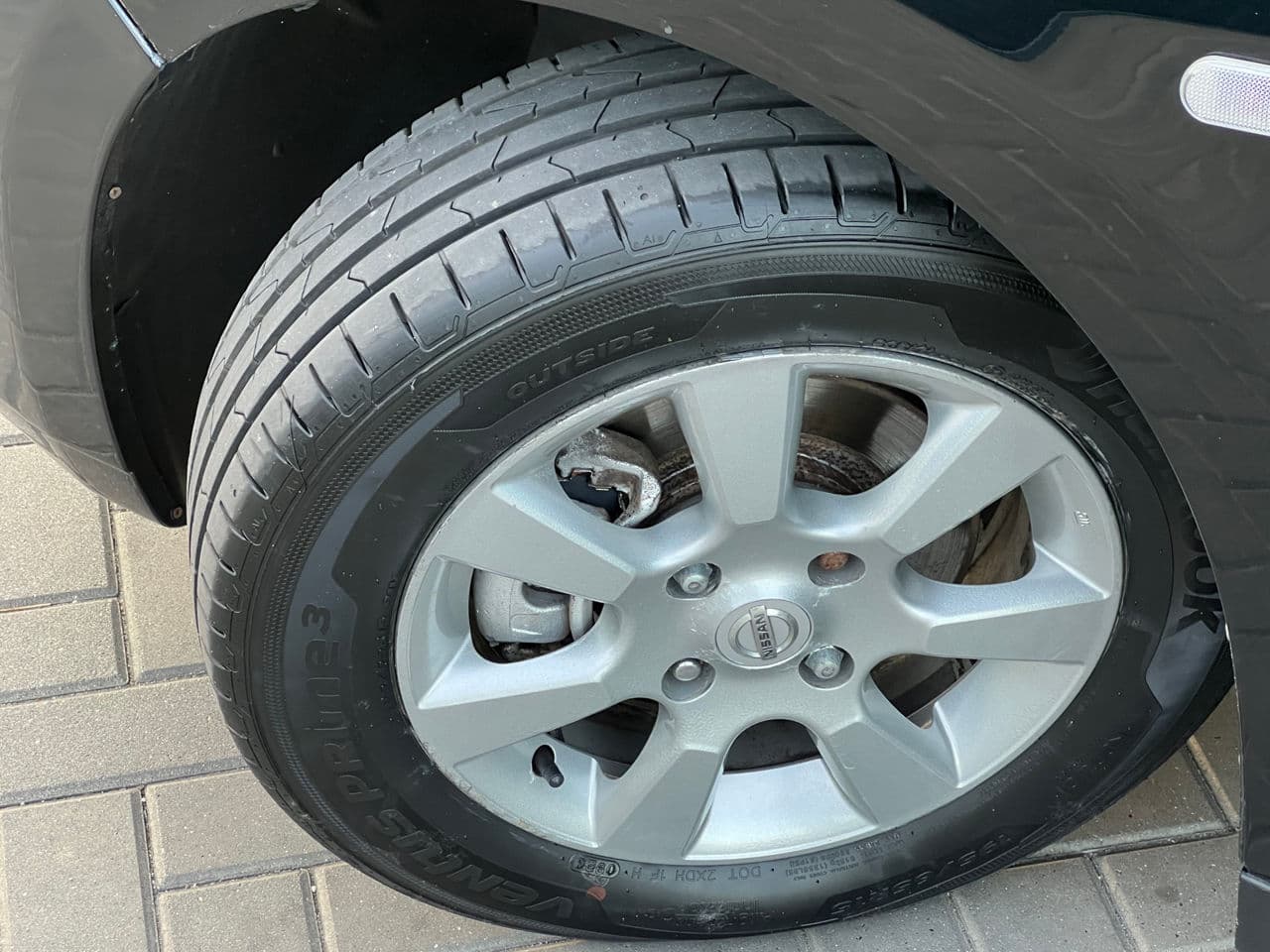 2008 Nissan Tiida — Miniatură 14