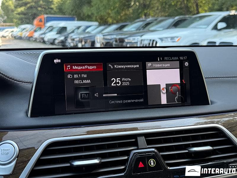 2017 BMW 740e — Miniatură 15