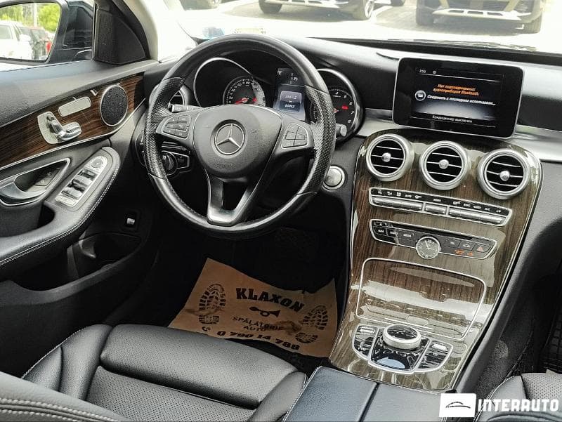 2017 Mercedes C 300 — Miniatură 10