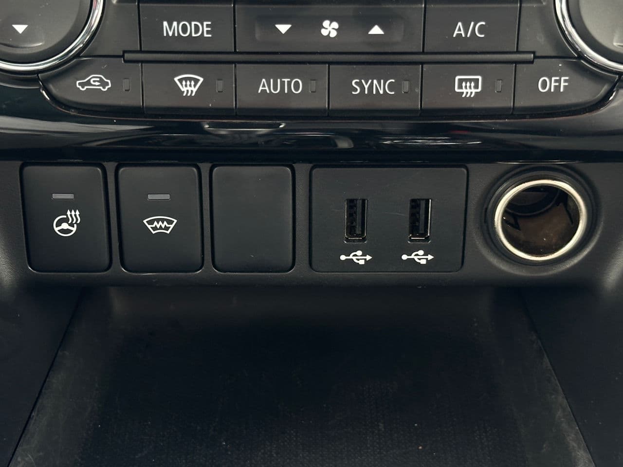 2023 Mitsubishi Eclipse Cross — Miniatură 12