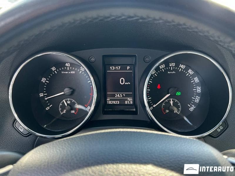 2014 Skoda Yeti — Miniatură 8
