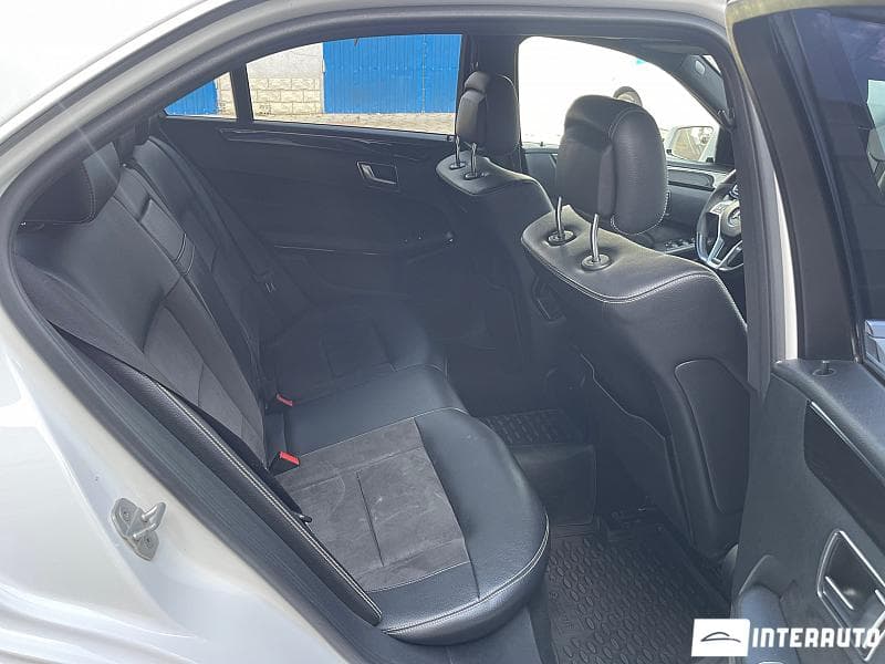 2013 Mercedes E 200 — Miniatură 17