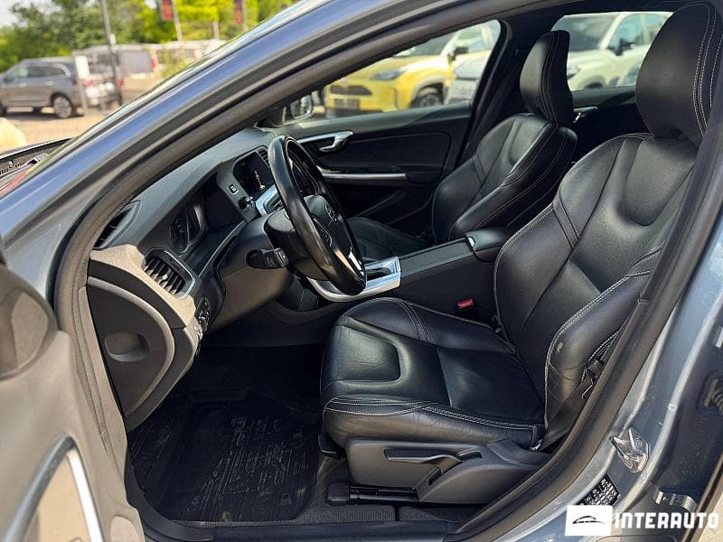 Volvo V 60 2016 — Миниатюра 5
