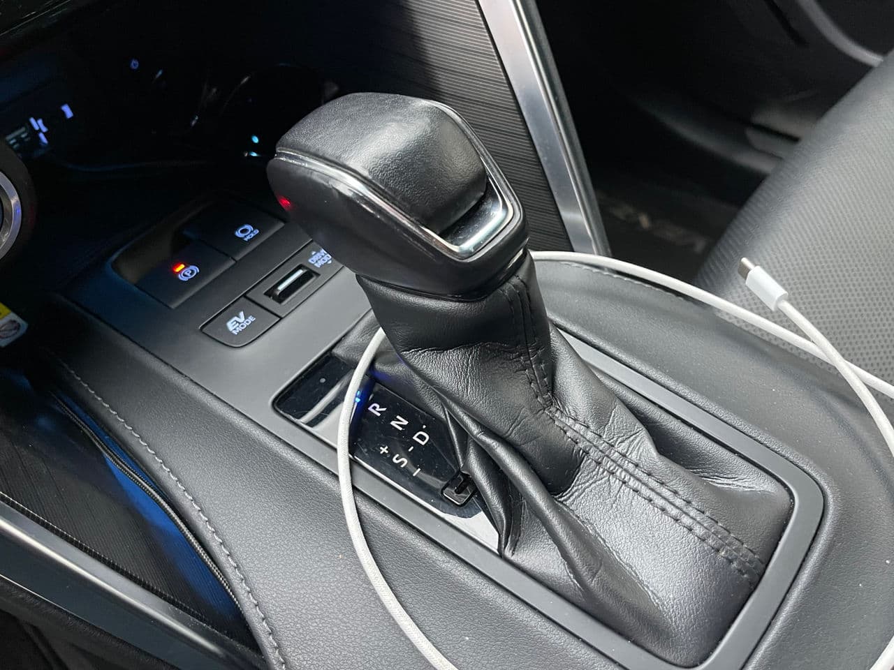 Toyota Venza 2022 — Миниатюра 14