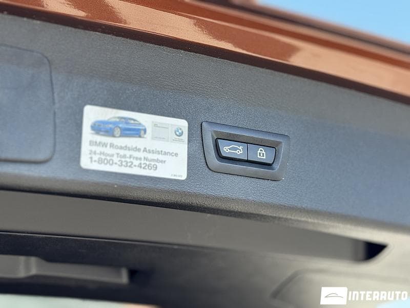 2016 BMW X1 2.8i — Miniatură 6