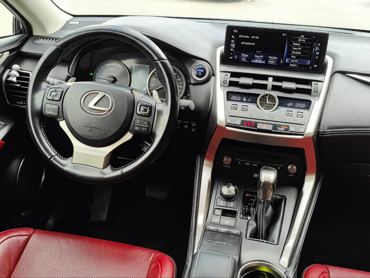 2019 Lexus NX 300H — Miniatură 10