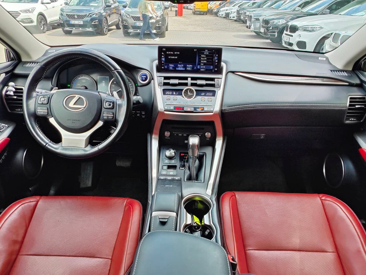 2019 Lexus NX 300H — Miniatură 6