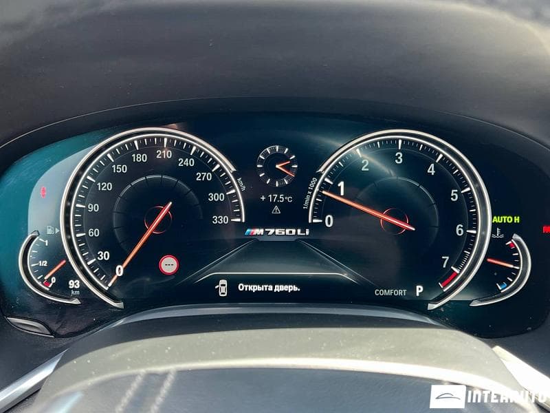 2016 BMW 740 — Miniatură 10