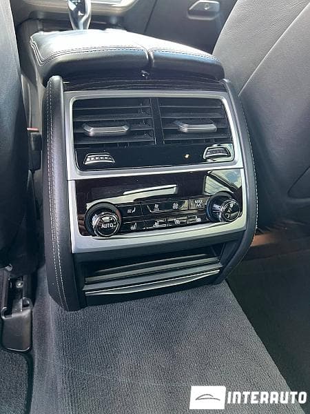 2016 BMW 740 — Miniatură 23