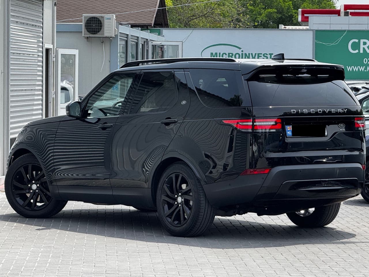 2017 Land Rover Discovery — Miniatură 4