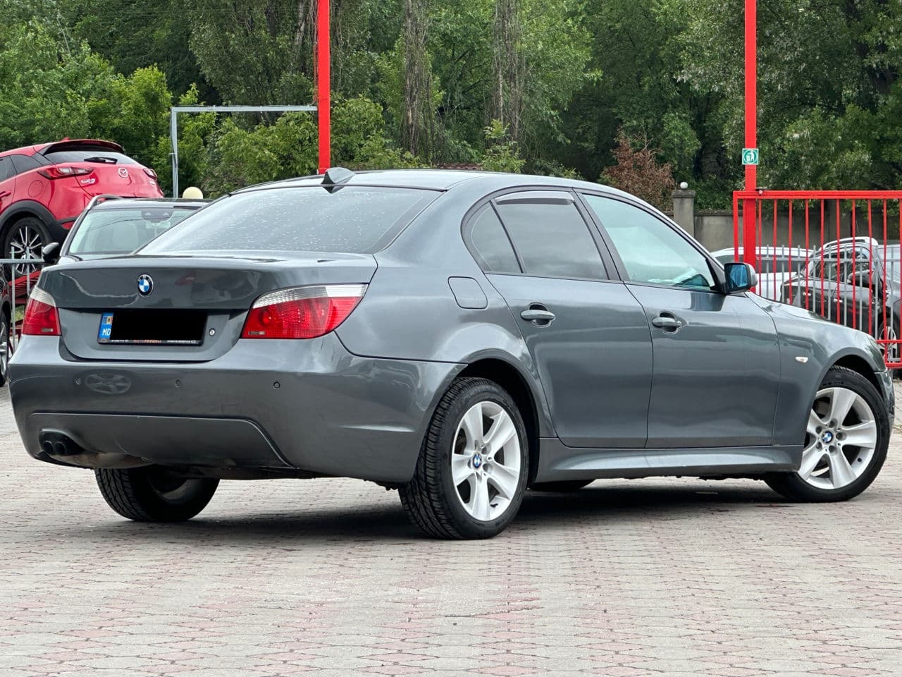 2004 BMW 525 — Miniatură 3