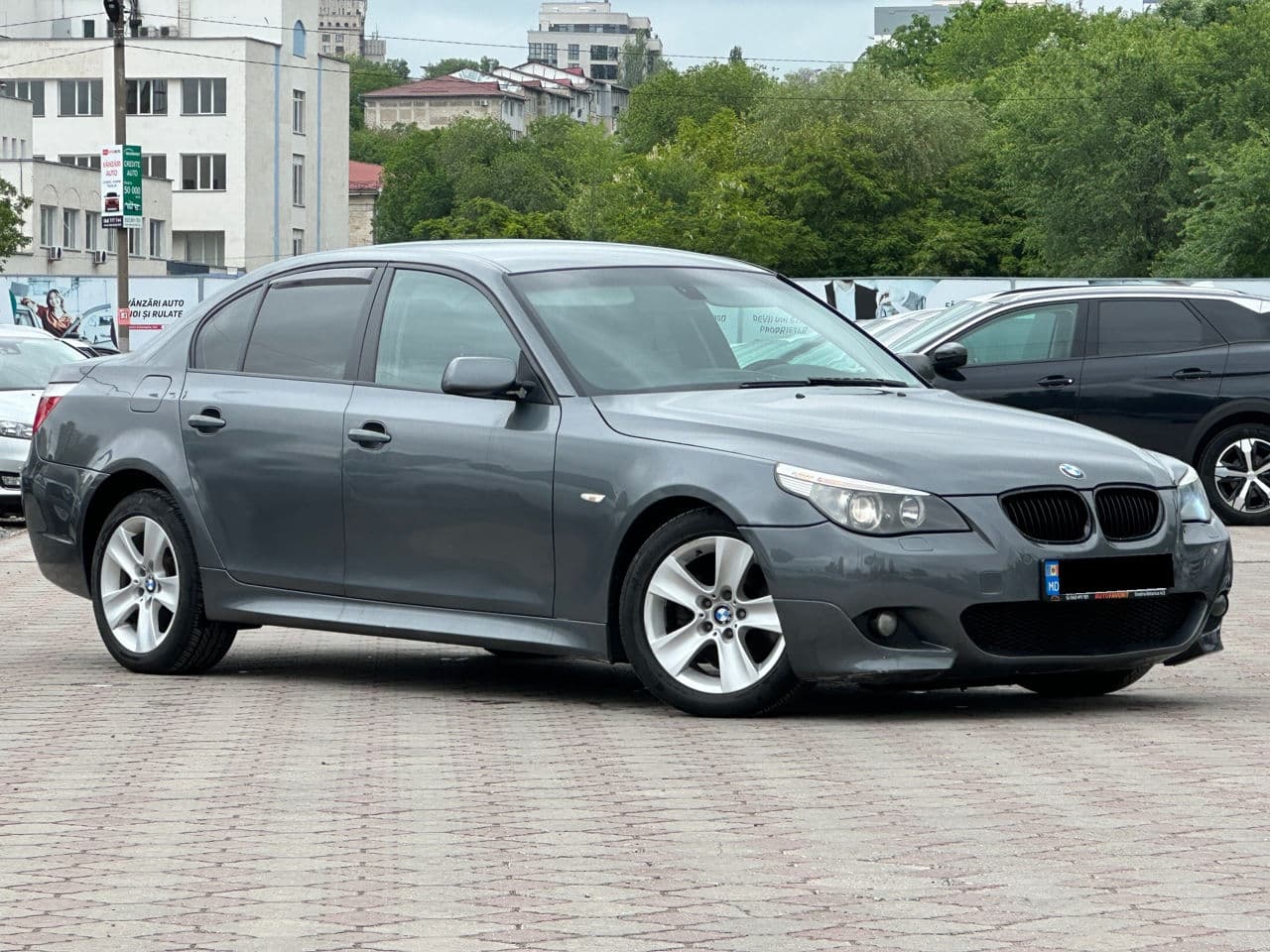 2004 BMW 525 — Miniatură 4