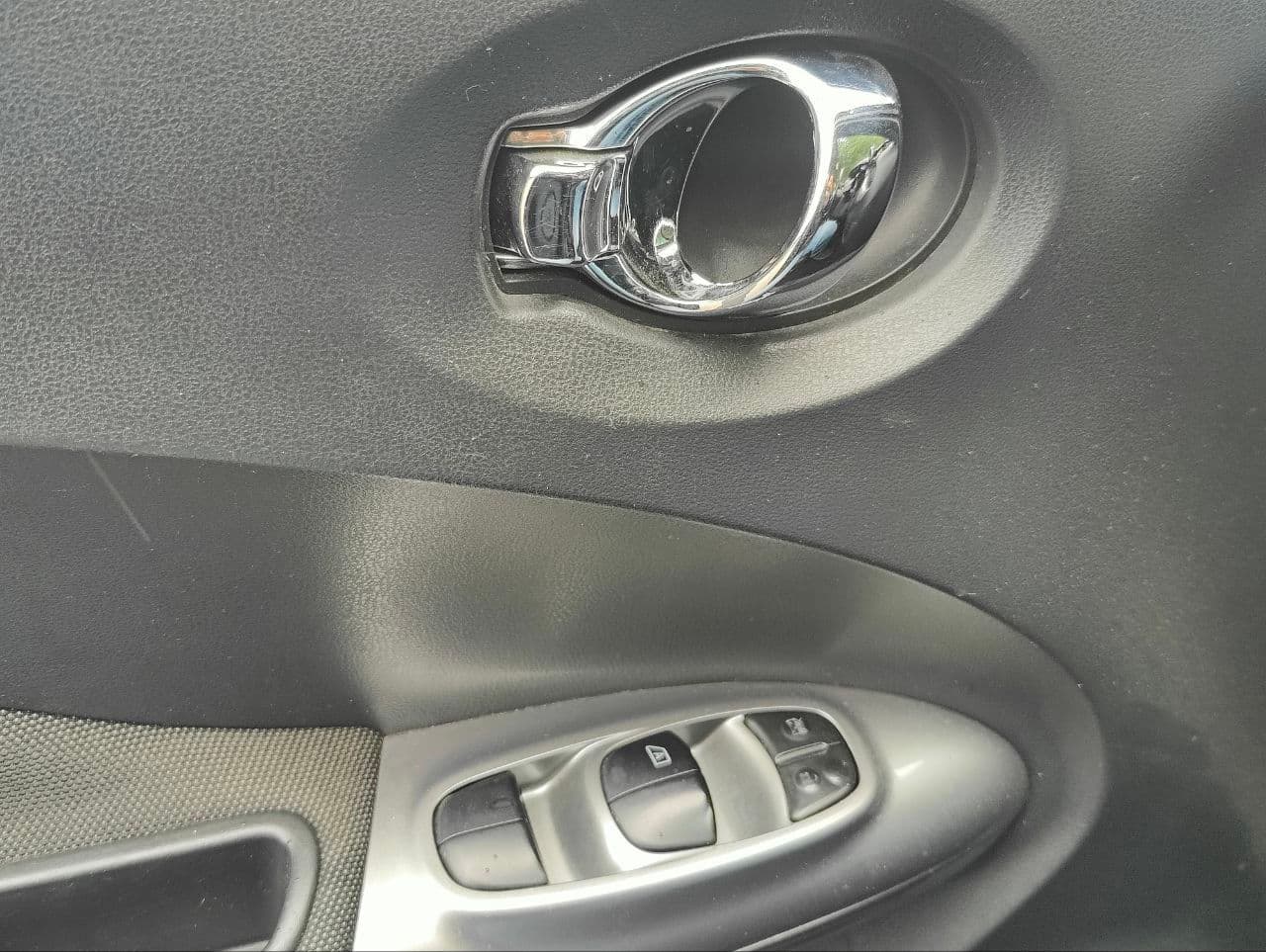 Nissan Juke 2011 — Миниатюра 13