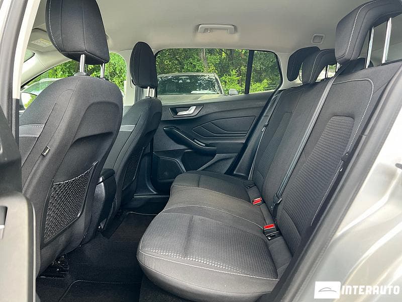 2019 Ford Focus — Miniatură 16