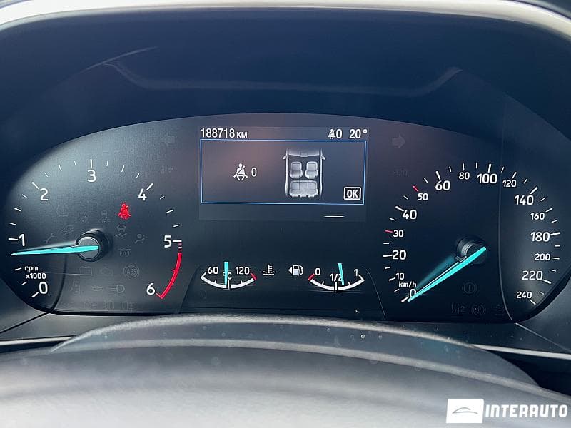 2019 Ford Focus — Miniatură 10