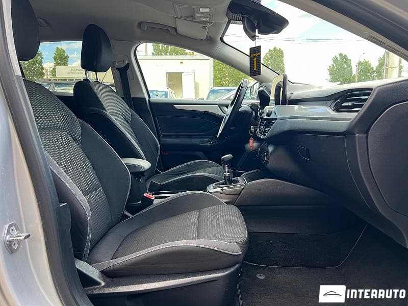 2019 Ford Focus — Miniatură 18