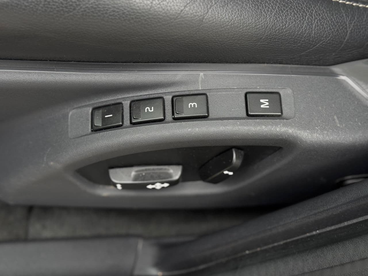 2016 Volvo V 60 — Miniatură 17