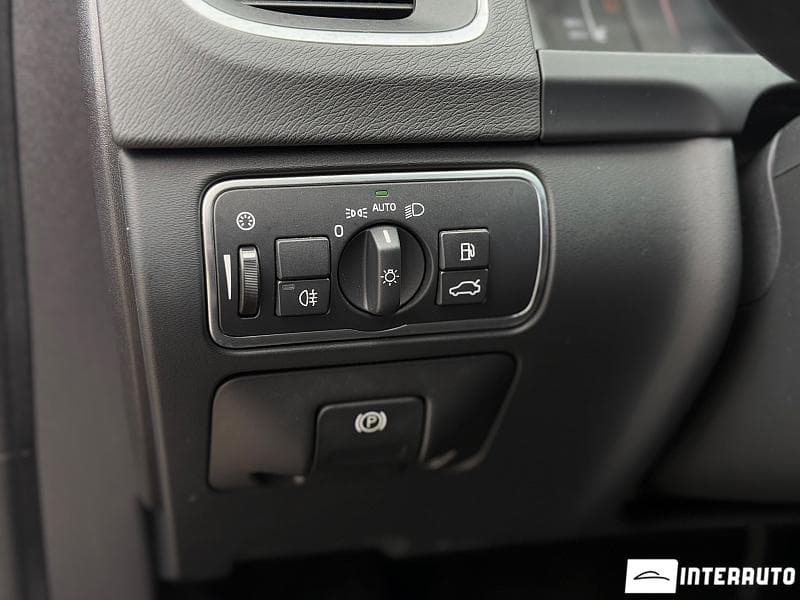 2016 Volvo V 60 — Miniatură 19