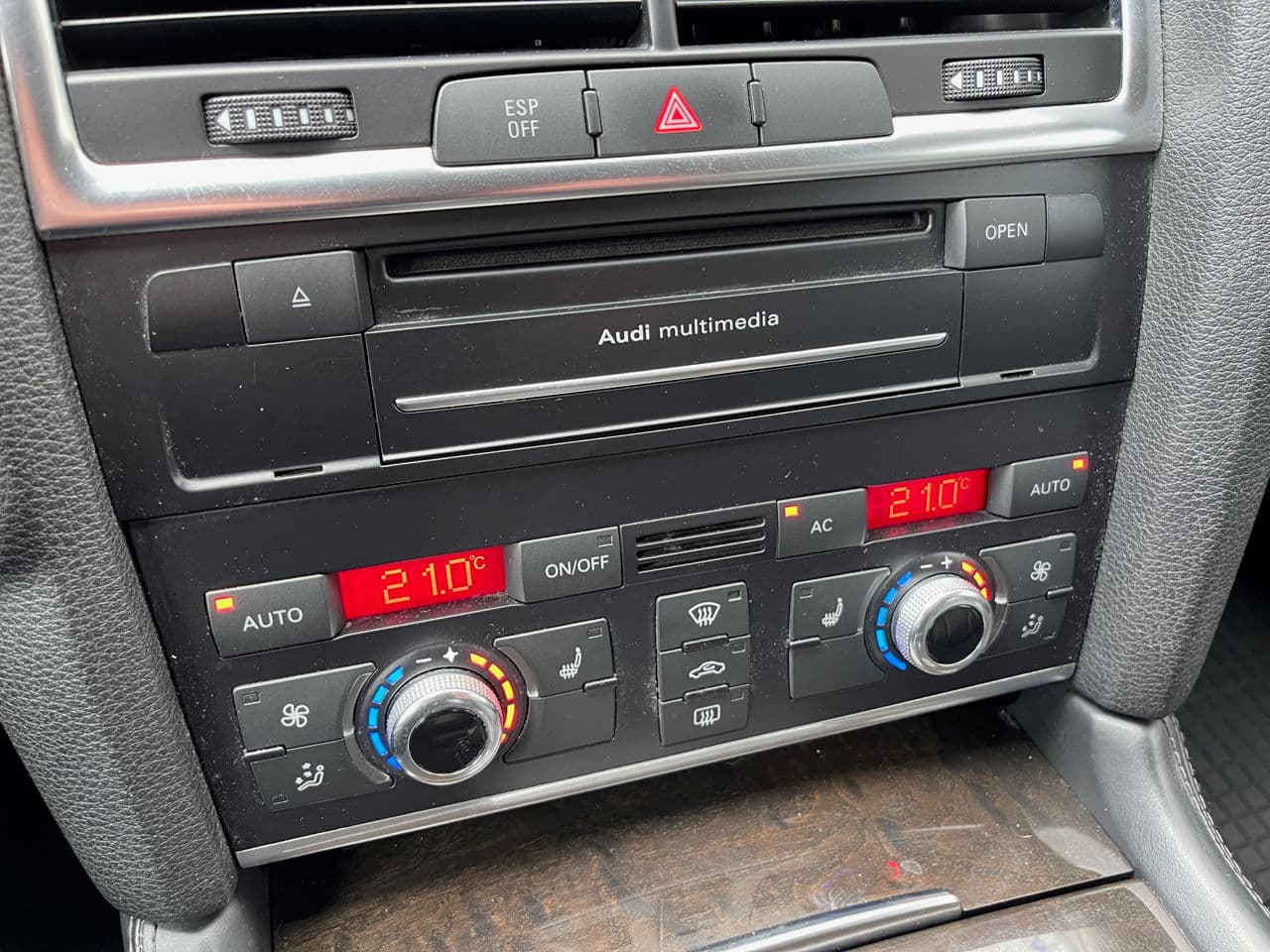 2009 Audi Q7 — Miniatură 13