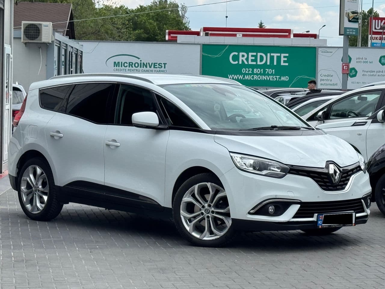 Renault Grand Scenic 2017 — Миниатюра 3