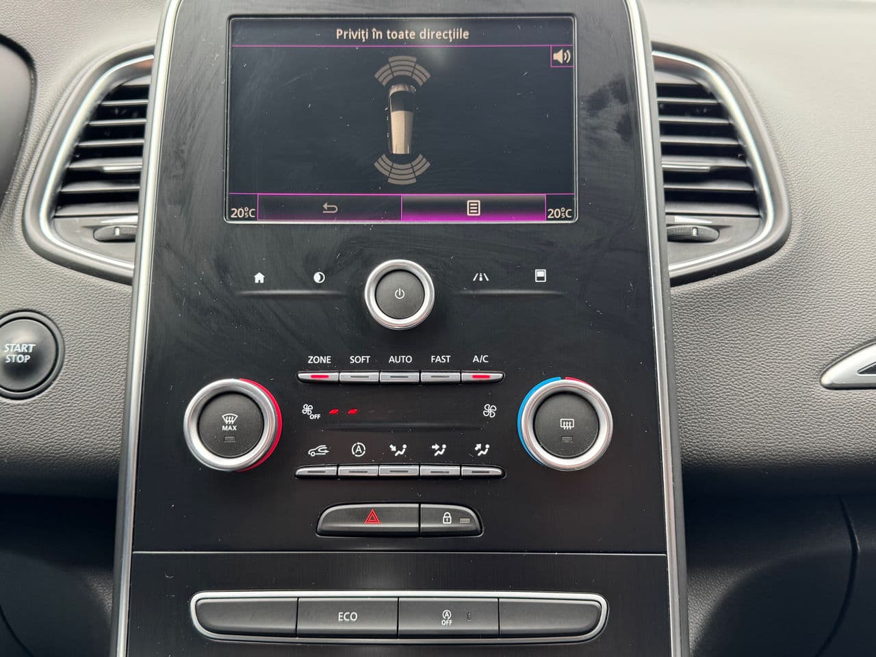 Renault Grand Scenic 2017 — Миниатюра 10