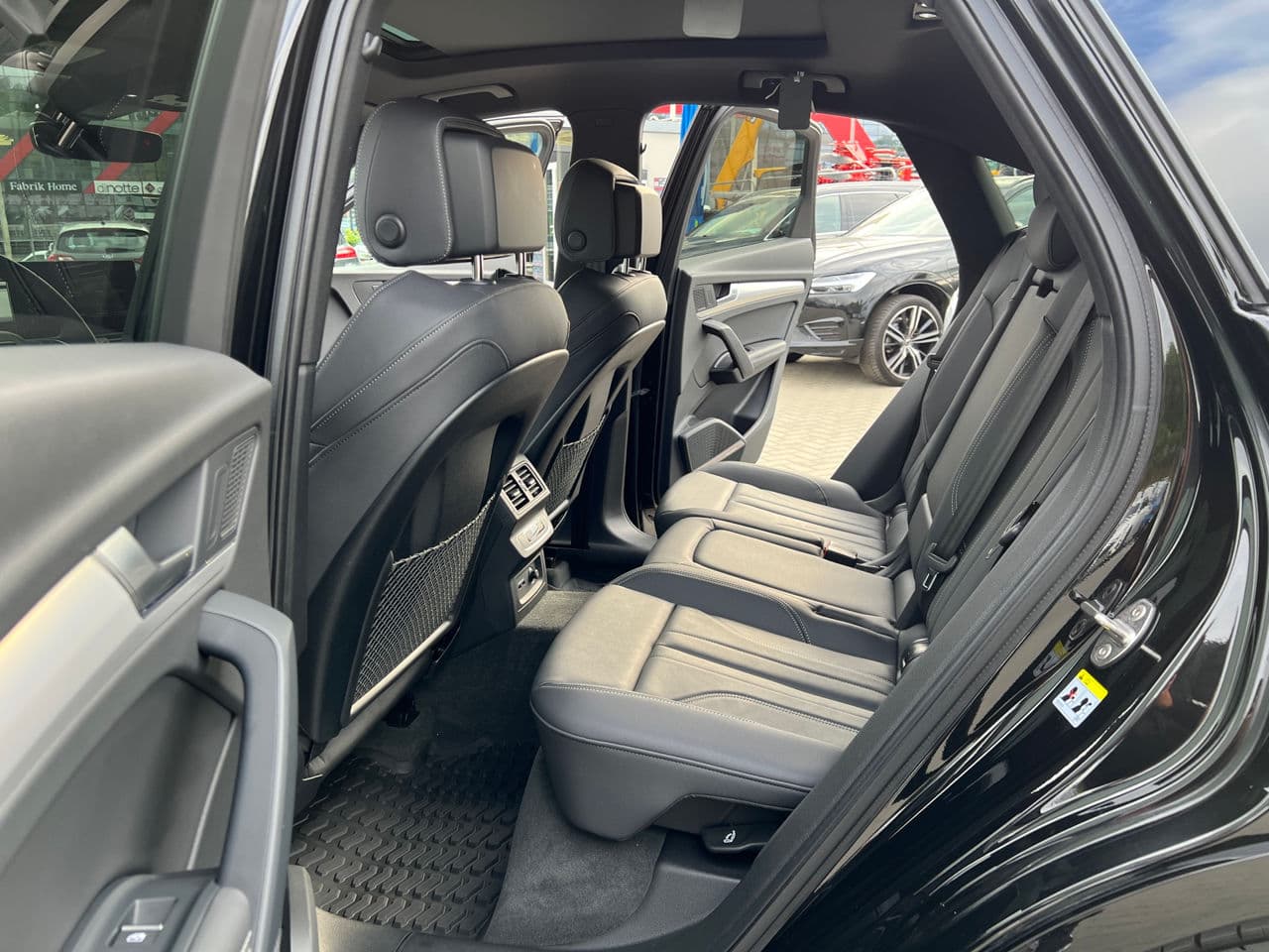 Audi Q5 Sportback 2022 — Миниатюра 14