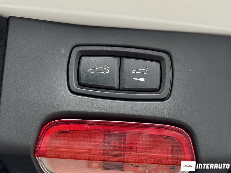 2017 Porsche Cayenne S Hybrid — Miniatură 25