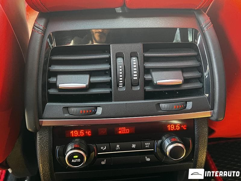 2015 BMW X6M — Miniatură 19