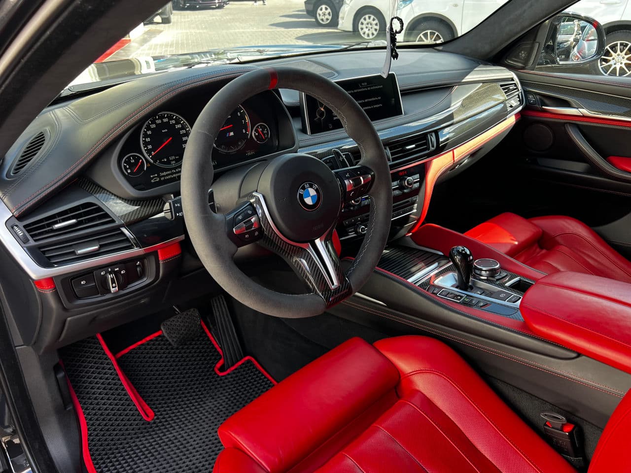 2015 BMW X6M — Miniatură 6