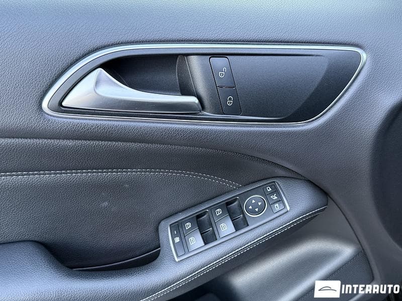 2017 Mercedes B 250E — Miniatură 16