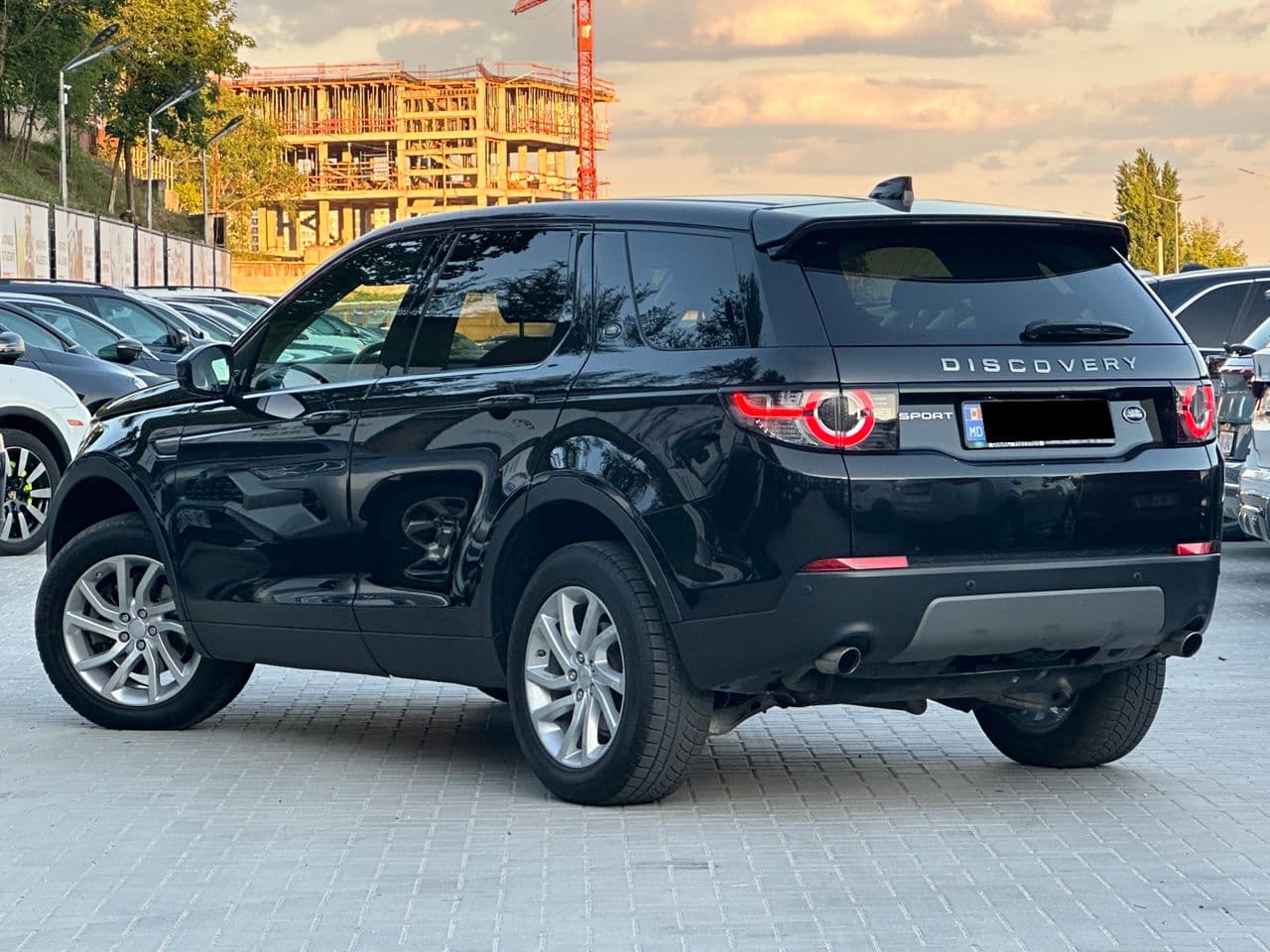 2017 Land Rover Discovery Sport — Miniatură 4