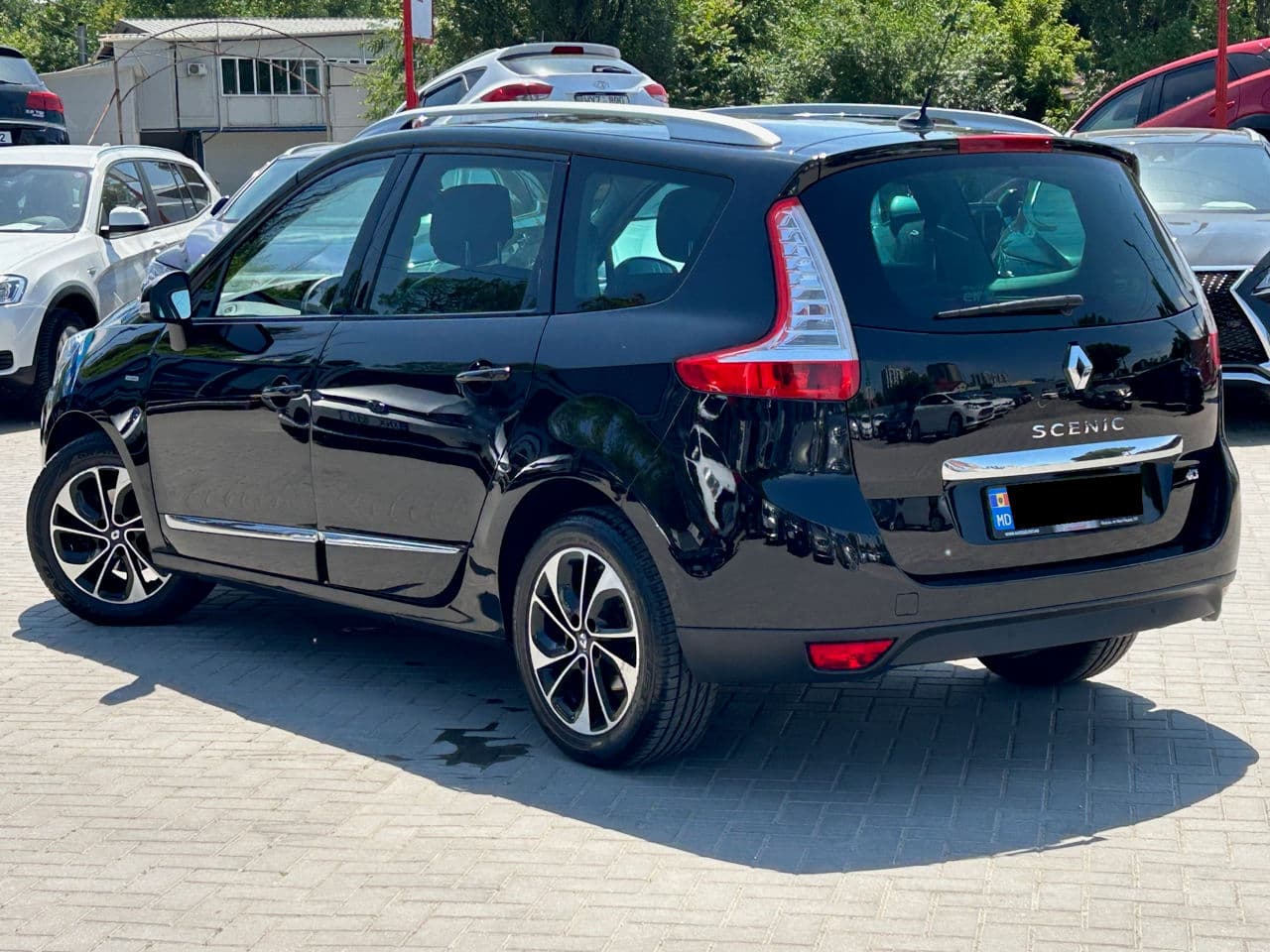 Renault Grand Scenic 2014 — Миниатюра 2