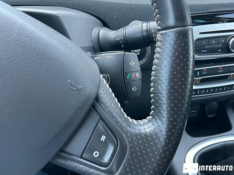 Renault Grand Scenic 2014 — Миниатюра 11