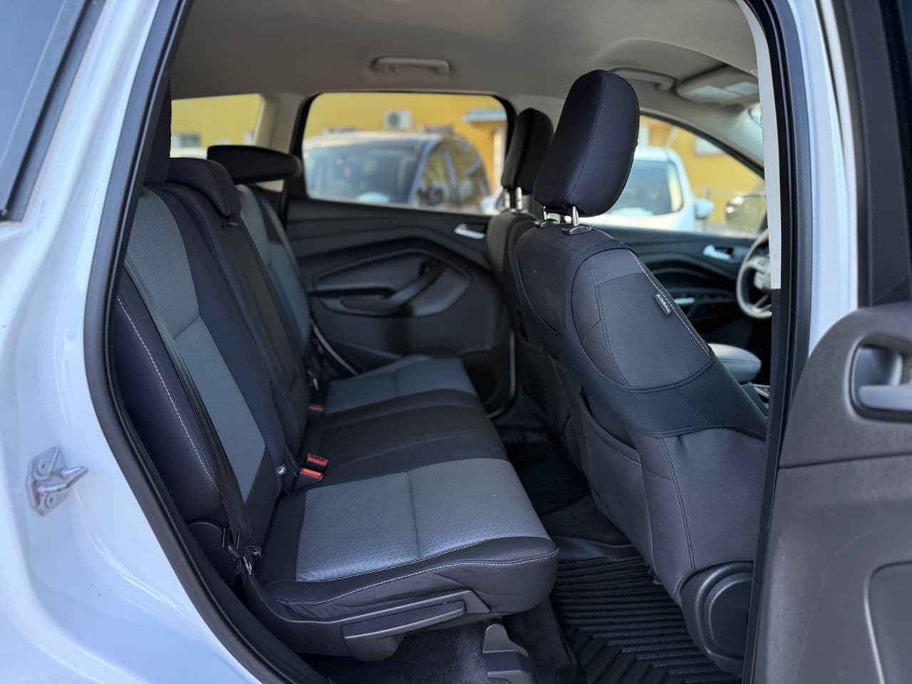 2018 Ford Escape — Miniatură 17