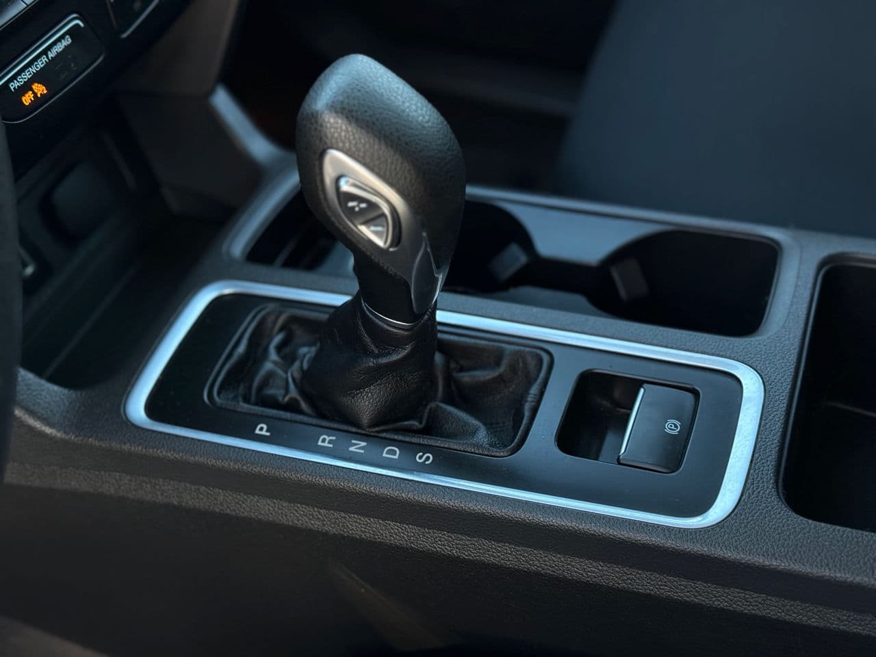 2018 Ford Escape — Miniatură 15