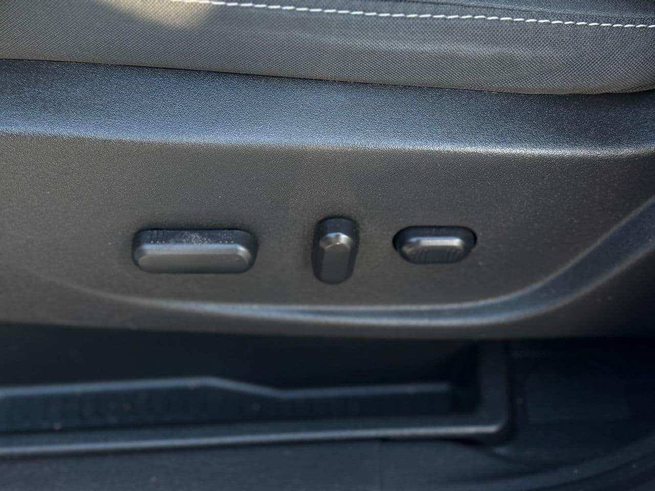 2018 Ford Escape — Miniatură 6