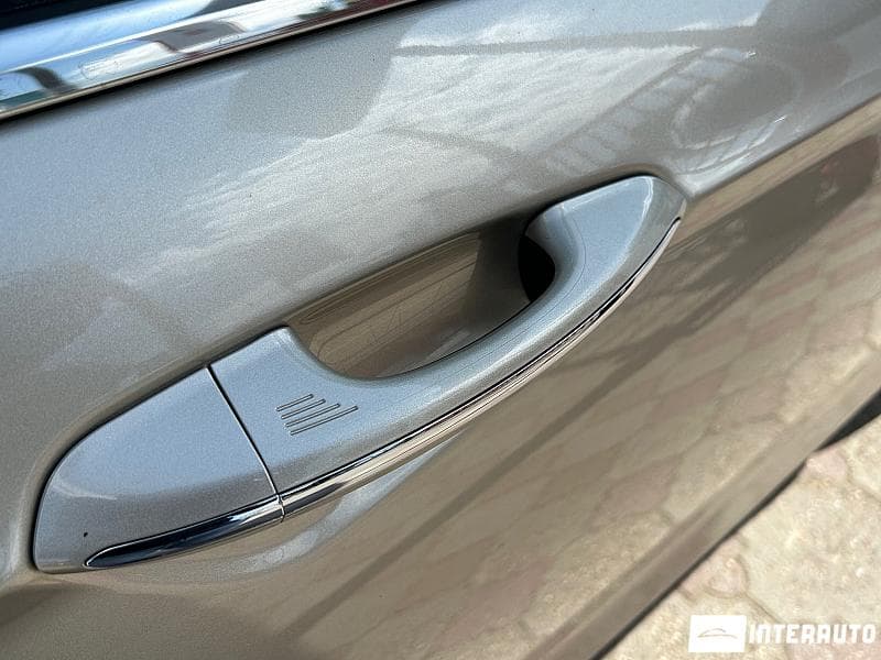 2017 Ford Fusion — Miniatură 5