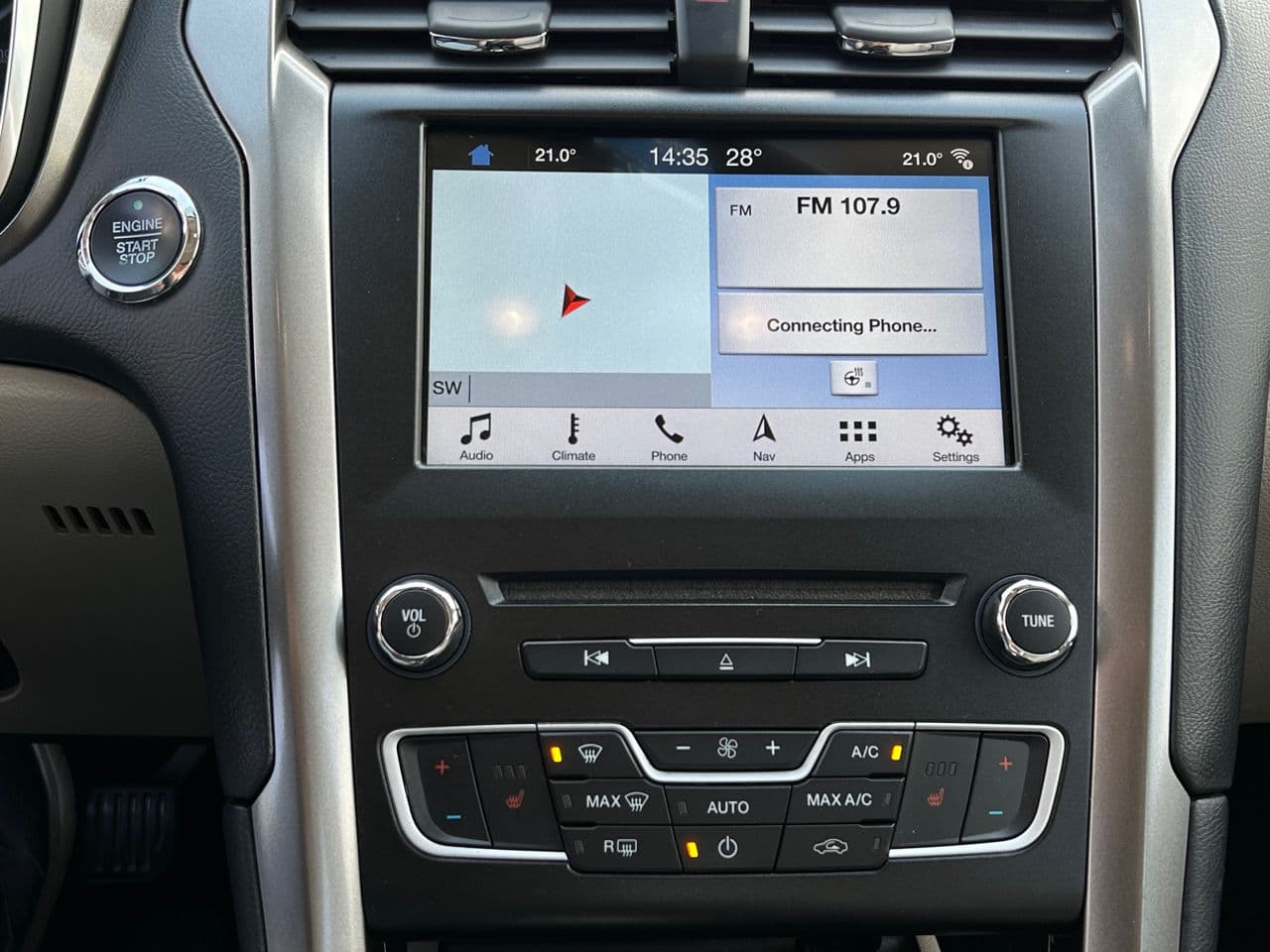 2017 Ford Fusion — Miniatură 13